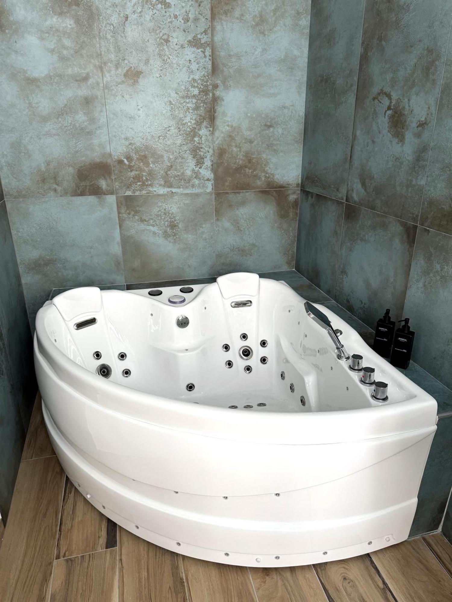 Marais Appartement 2 Chambres 2 Salles De Bain - Spa Jacuzzi ! Paris Extérieur photo